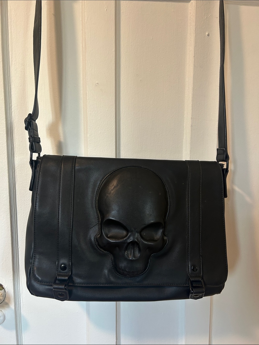 Black Skull Embossed Leather Messenger Bag Killstar